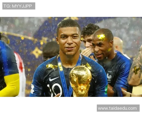 姆巴佩演绎巅峰对决 全场高光瞬间集锦震撼登场