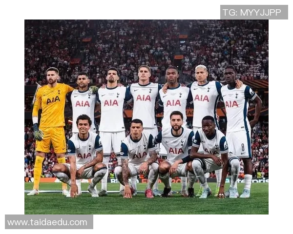 欧联赛场风波不断 主帅与球员激烈冲突引发赛后争议