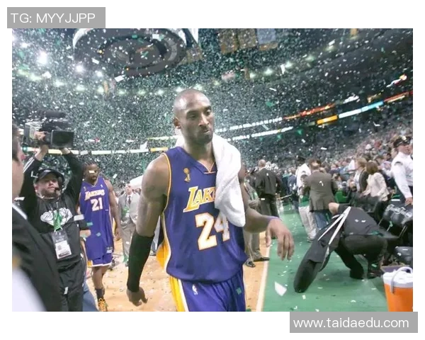 NBA历史经典对决与惊艳瞬间回顾 探寻那些永载史册的伟大时刻 NBA历史经典对决与惊艳瞬间回顾 探寻那些永载史册的伟大时刻