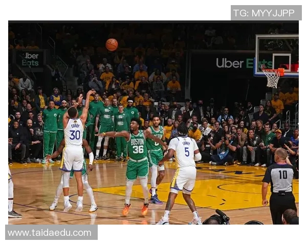 NBA总决赛经典瞬间回顾:那些改变历史的决定性时刻 NBA总决赛经典瞬间回顾:那些改变历史的决定性时刻